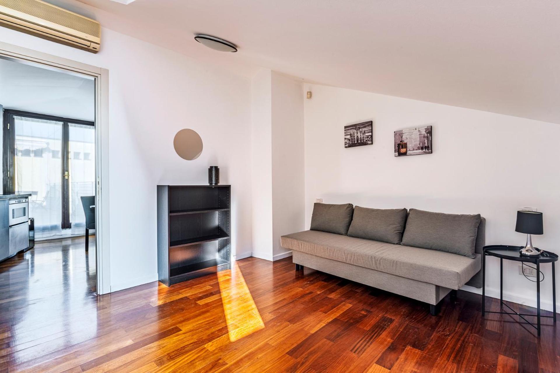 Elegant 2 Bedrooms Near Duomo Appartement